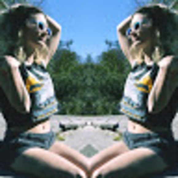 Meet your Posher, Iamklyn - Picture 1 of 1